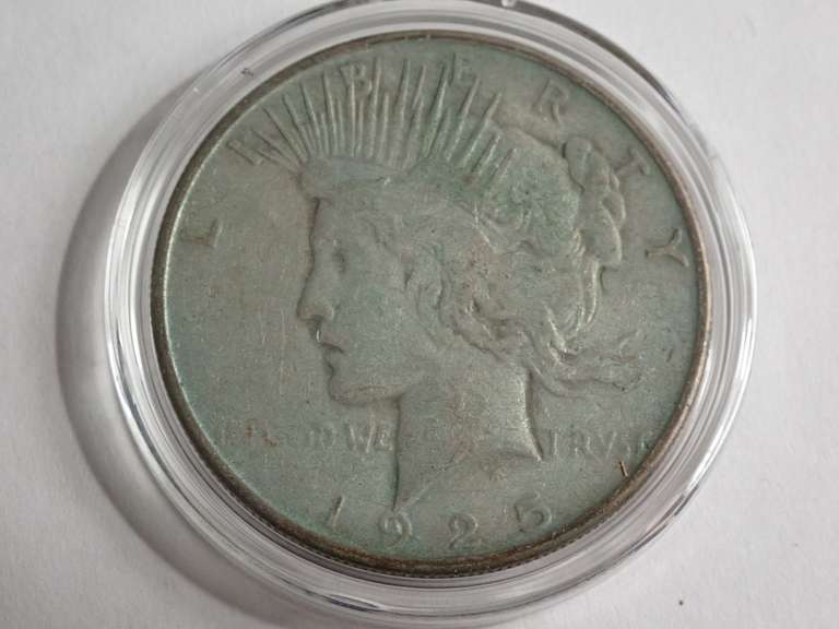 1925 PEACE DOLLAR COIN image