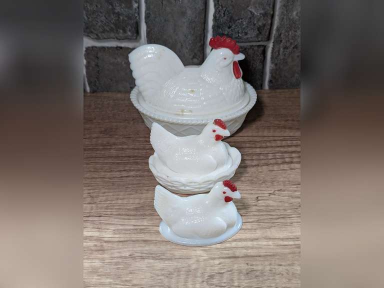 VINTAGE WESTMORELAND HEN ON NEST MILK GLASS TRINKET BOWLS AND TOPPER image