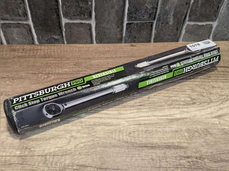 PITTSBURGH PRO 1/2 IN DRIVE CLICK STOP TYPE TORQUE WRENCH IN ORIGINAL PACKAGE image