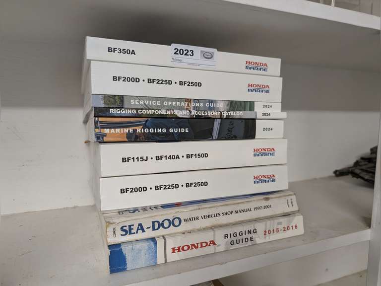 MARINE ENGINE SERVICE MANUALS image