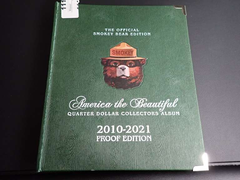 AMERICAN THE BEAUTIFUL QUARTER DOLLAR COLLECTION ALBUM "THE OFFICIAL SMOKEY BEAR EDITION" image