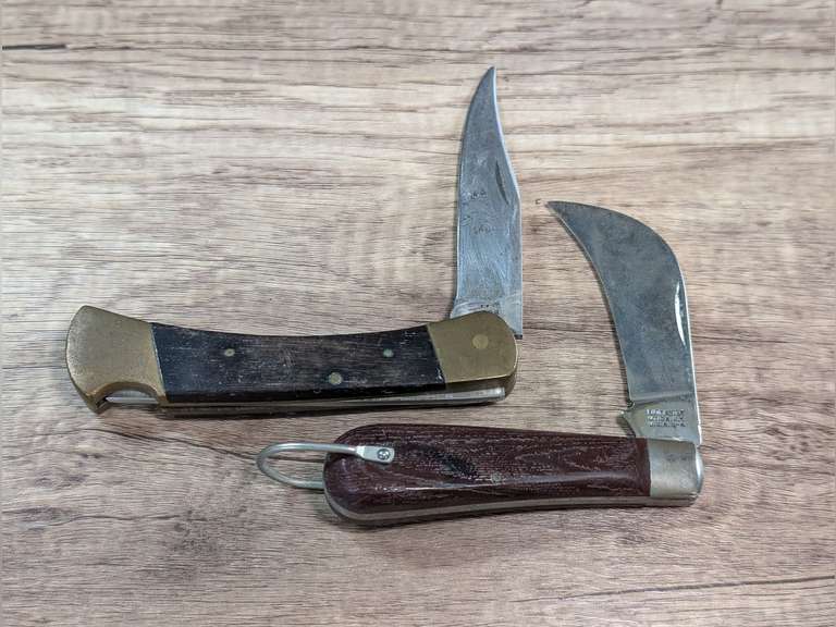 VINTAGE KUTMASTER AND BUCK USA KNIVES image