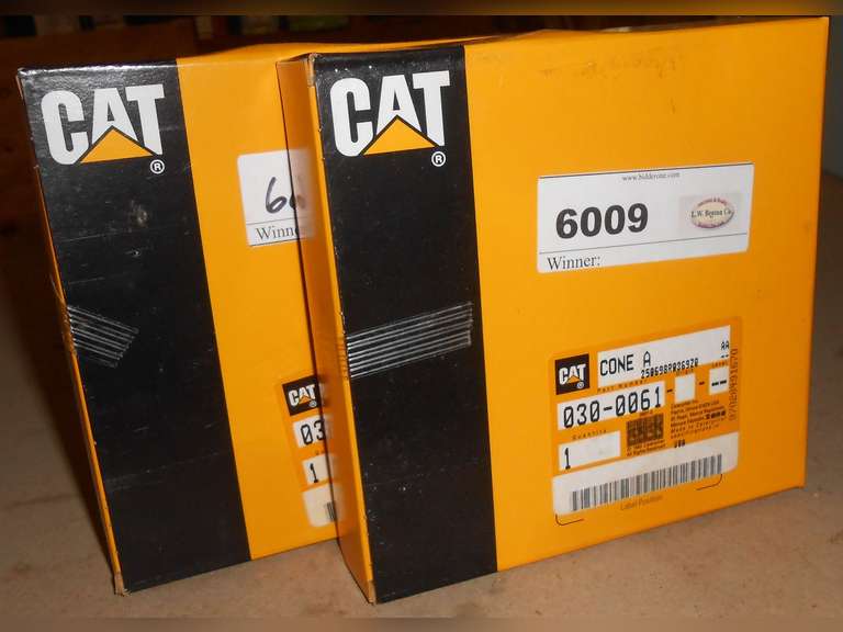(2) CAT P/N 030-0061 CONE image