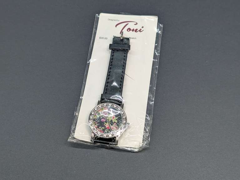 TONI 20 PIECE CRYSTAL WATCH IN ORIGINAL PACKAGE image