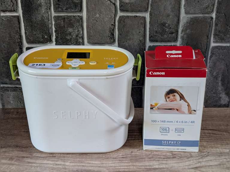 PORTABLE CANON SELPHY CP770 PRINTER AND 4X6 IN SELPHY CP PHOTO PAPER image