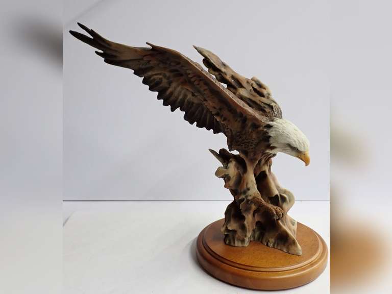 Mill Creek Studios Wind Prowler Eagle Sculpture image