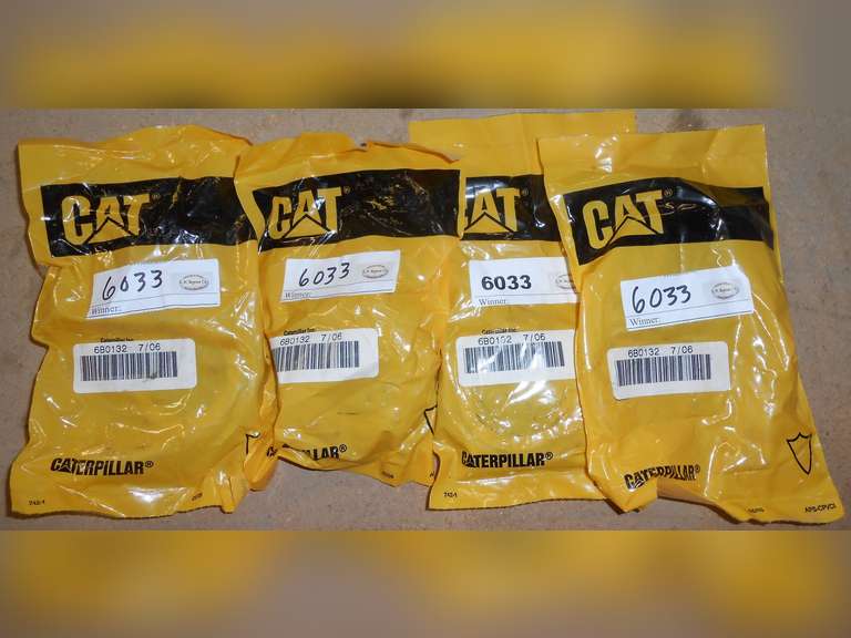 (4) CAT P/N 6B0132 BEARING image