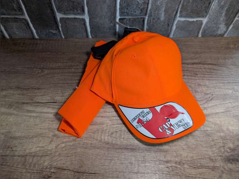 UNUSED HUNTER CAP INVEST WITH TAGS image