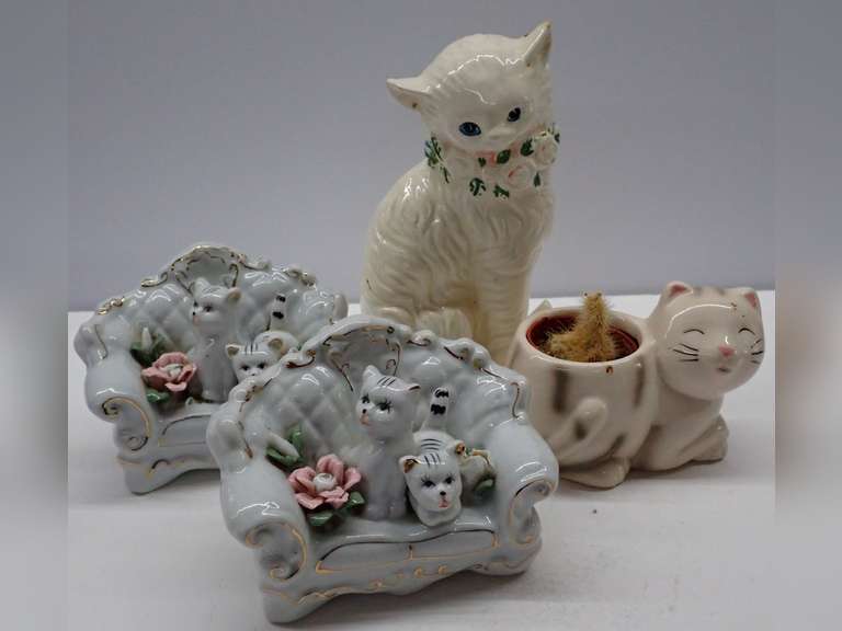 Ceramic Cat Figurines image