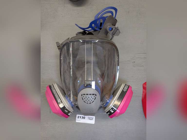 DOUBLE FILTER PAINT RESPIRATOR image