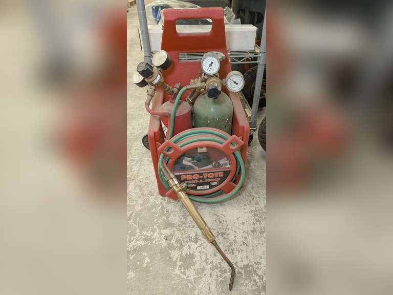 DUAL GAS CUTTING TORCH SET WITH PRO-TOTE PORT-A-TORCH CARRIER image