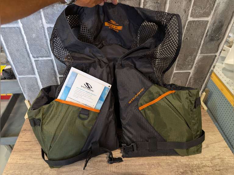 STEARNS SIZE XL FISHING LIFE VEST WITH TAGS image