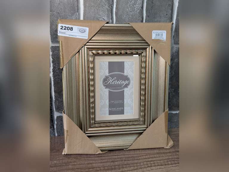 KIRKLAND'S HERITAGE COLLECTION PICTURE FRAME IN ORIGINAL PACKAGE image