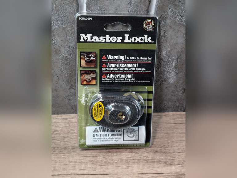 MASTER LOCK GUN TRIGGER LOCK IN ORIGINAL PACKAGE image