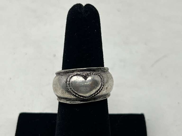 Silver heart ring, stamped 925, see pictures for details. image