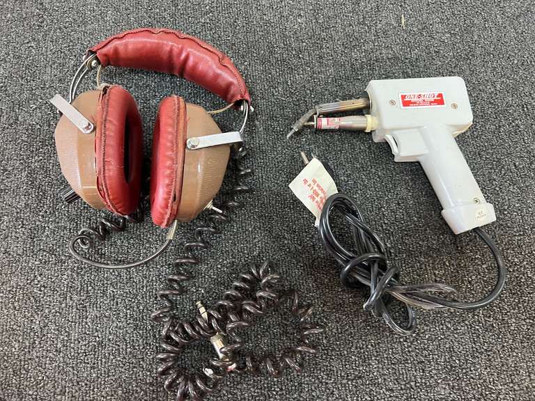 LRE F-1000 headphones, also includes a one – shot model 2008 soldering gun, working condition unknown, see pictures for details. image