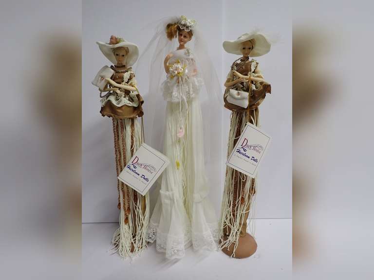 Duck House Heirloom Doll Collection image