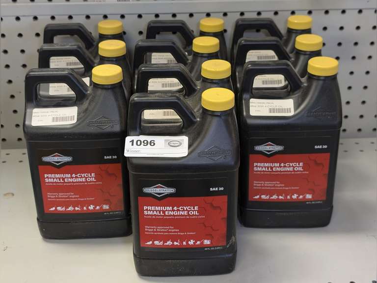 TEN 48 OZ BOTTLES OF BRIGGS & STRATTON PREMIUM 4-CYCLE SMALL ENGINE OIL, SAE 30 image