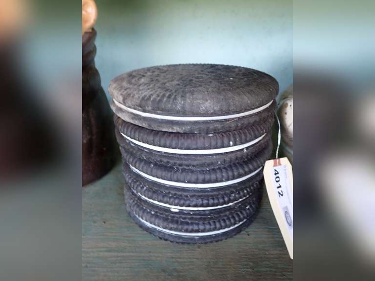 Oreo Cookie Jar image