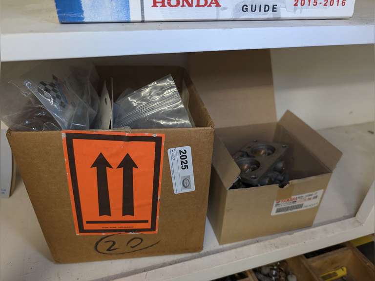 YAMAHA OUTBOARD CARBURETOR AND BOX FILLED WITH ASSORTED BRAND PARTIAL CARB KITS image