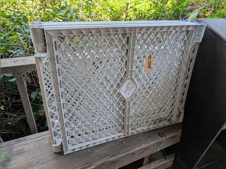 PET GATE / PEN image