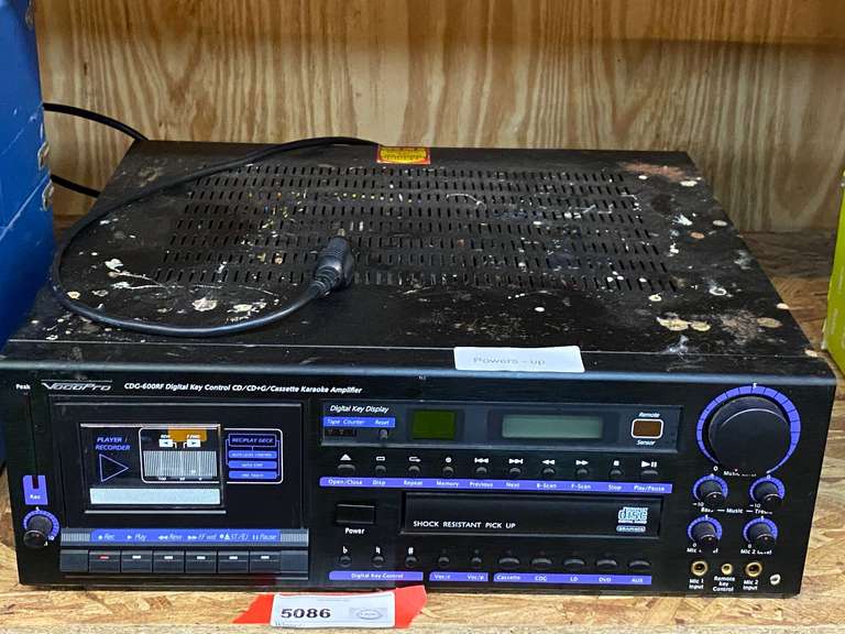 VocoPro CDG-600RF digital key control CD/CD +G/cassette karaoke amplifier, powers up, working condition unknown, see pictures for details. image