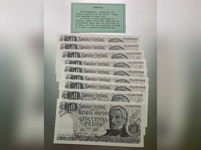 NINE UNCIRCULATED ARGENTINA (8 ARE CONSECUTIVE NUMBERED) 50 PESOS BANKNOTES image