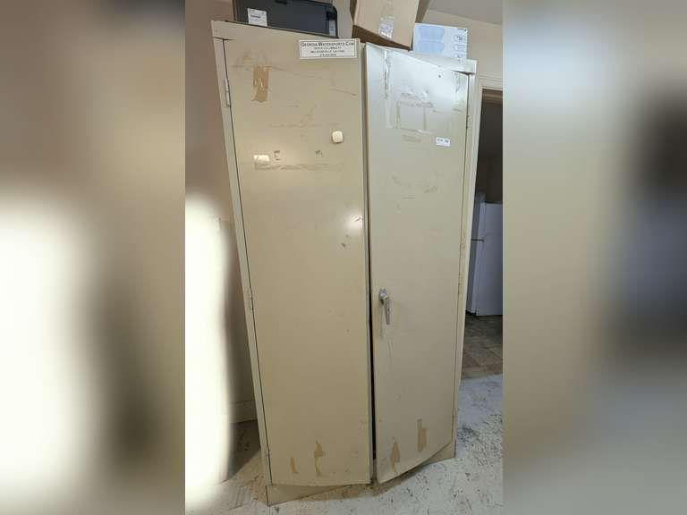 METAL ANDERSON HICKEY CO. STORAGE CABINET image