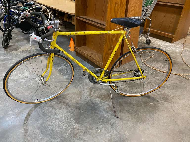 Schwinn 10 speed bike, see pictures for details. image