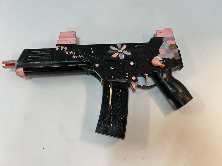 Splat R Ball paintball gun, working condition unknown, see pictures for details. image