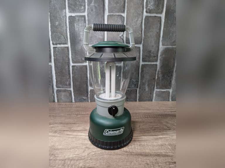 COLEMAN FLUORESCENT BATTERY POWERED LANTERN image