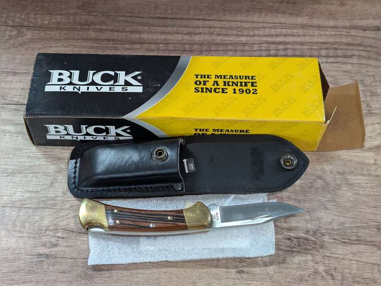 BUCK USA LOCKBACK HUNTING KNIFE WITH LEATHER BELT HOLSTER image