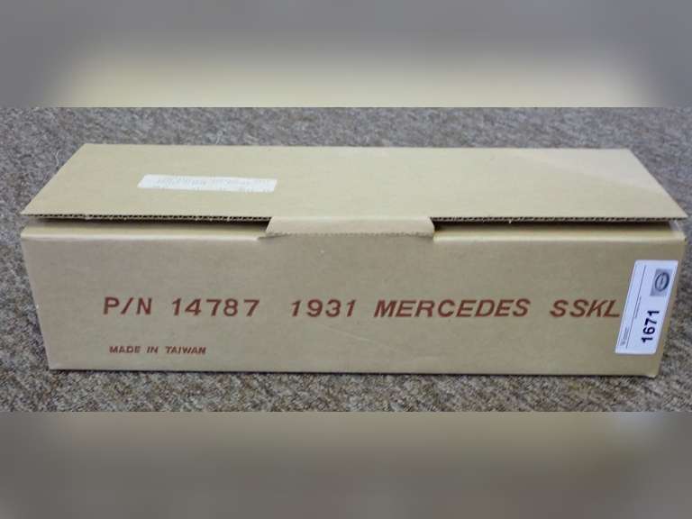 1931 Mercedes SSKL 15" Wooden Model Kit - P/N 14787 image