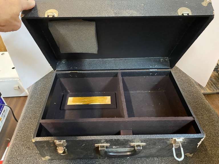Compartmented storage box for electronics/tools, see pictures for details. image