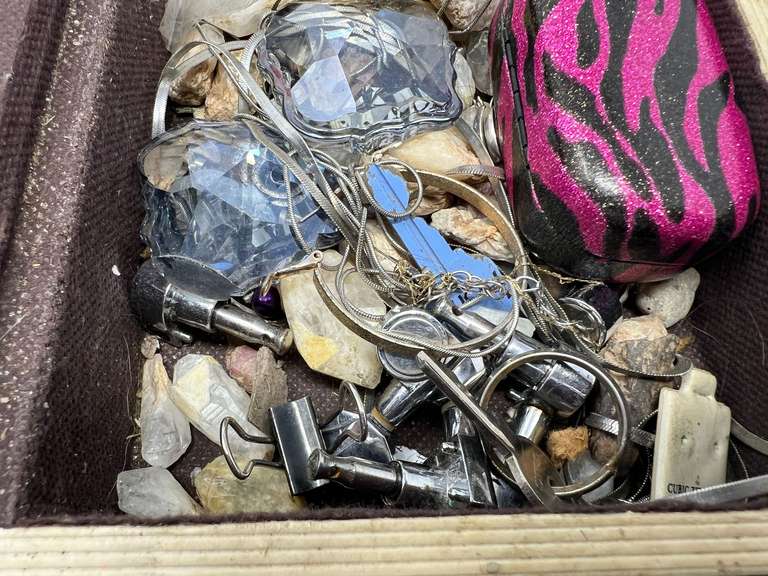 Hodgepodge of assorted jewelry parts, quartz crystals, magnifying glass, and more. See pictures for details. image