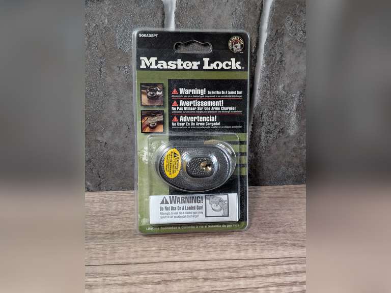 MASTER LOCK GUN TRIGGER LOCK IN ORIGINAL PACKAGE image