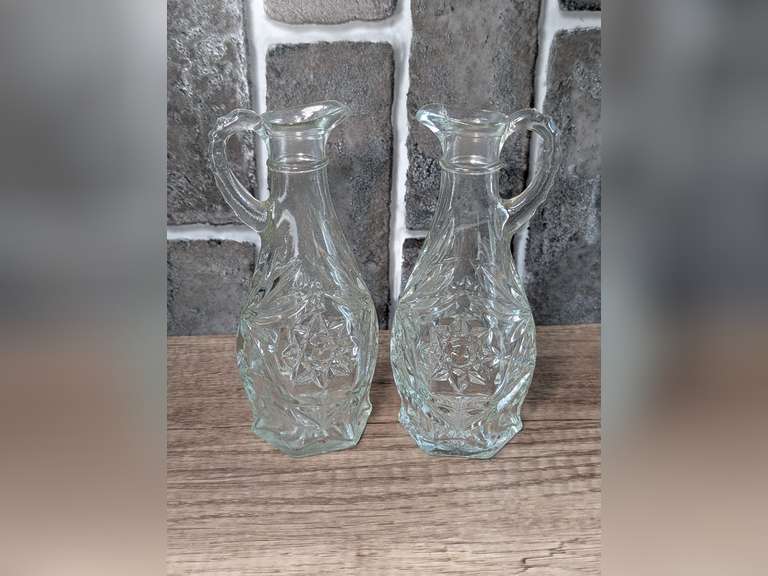 PAIR OF VINTAGE FORMAL GLASS CRUETS image