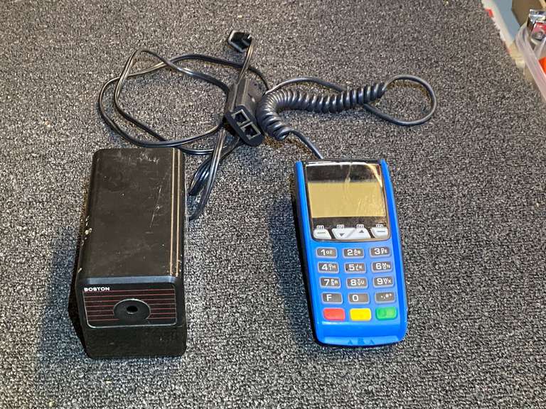 Xion credit card terminal, working condition unknown, also includes an electric pencil sharpener, working condition unknown, see pictures for details. image