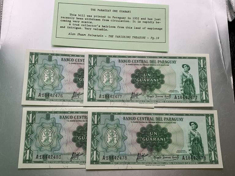 FOUR 1952 PARAGUAY UNCIRCULATED (3 ARE CONSECUTIVE NUMBERED) 1 GUARANI BANK NOTES image