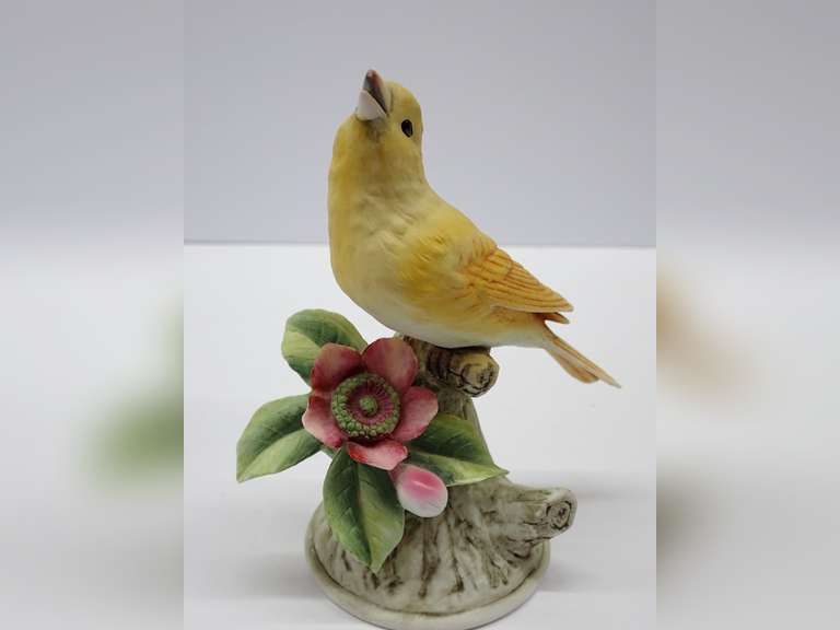 Andrea Sadek Porcelain Figurine image