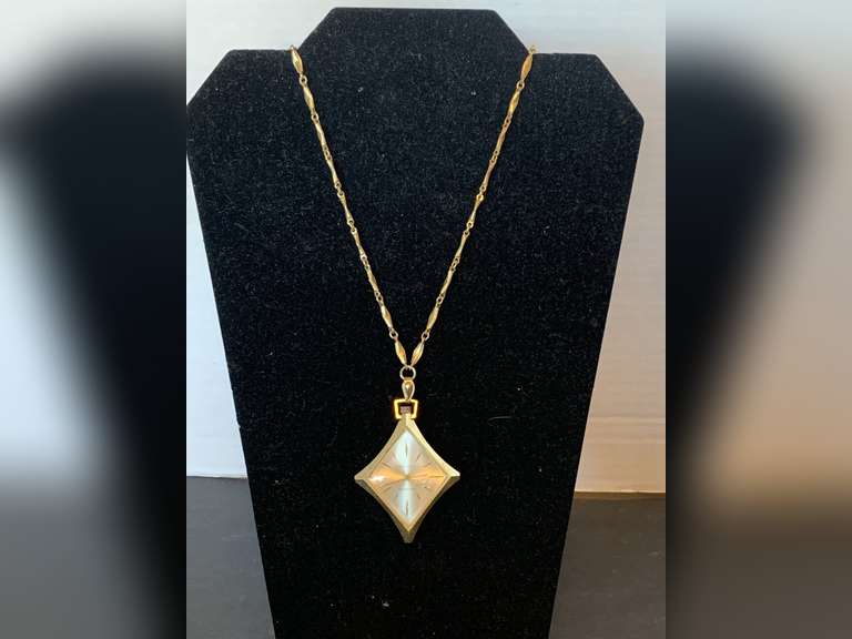 VINTAGE SAXONY SWISS CLOCK NECKLACE ON GOLD TONE 24" LONG LINK CHAIN image