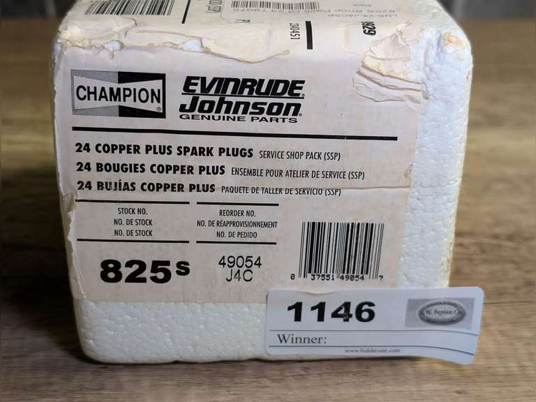 24 EVINRUDE / JOHNSON CHAMPION J4C SPARK PLUGS image
