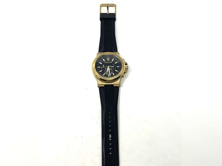 Large face Michael Kors men’s watch, see pictures for details. image