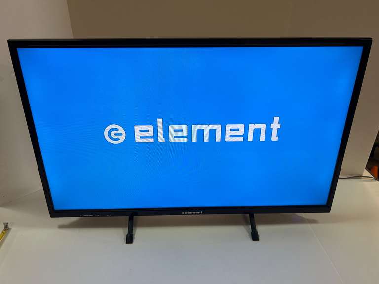 Element 32” TV, powers up, see pictures or details. image
