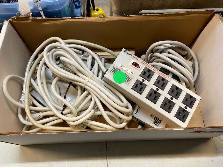 Tripp-Lite surge protectors, four pieces, see pictures for details. image