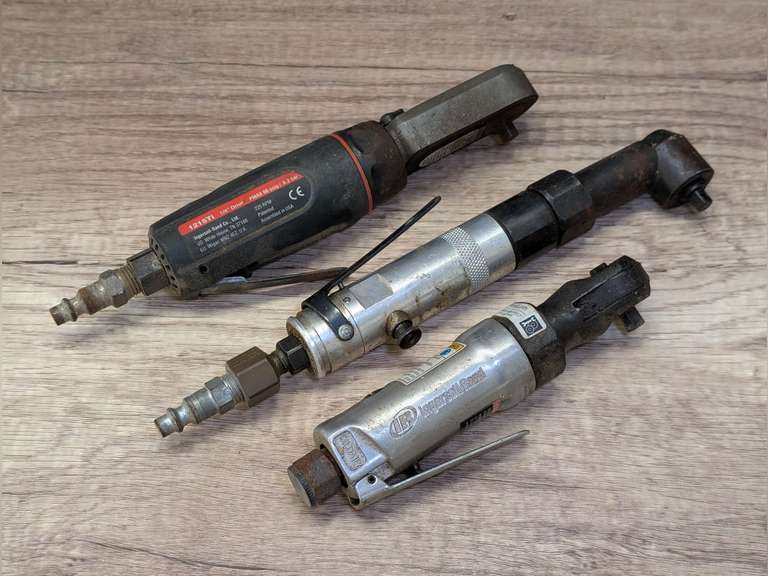 1/4-IN DRIVE AIR RATCHETS INCLUDING INGERSOLL RAND AND INGERSOLL RAND TITANIUM image