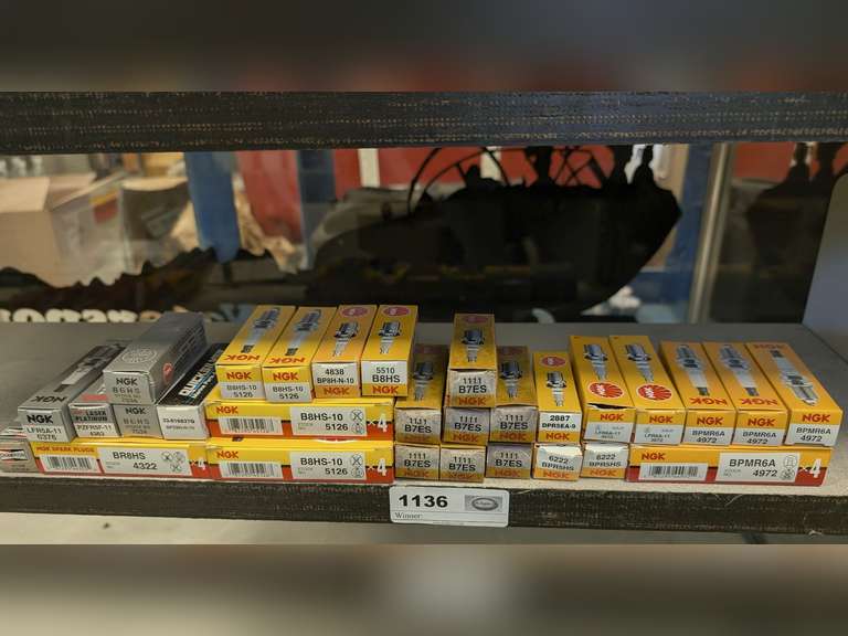 ALL SPARK PLUGS ON COUNTER SHELF MARKED 1136 image