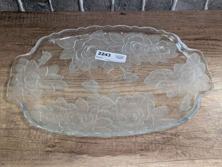 VINTAGE ROSE PATTERN CRYSTAL PLATTER, POSSIBLY MIKASA image