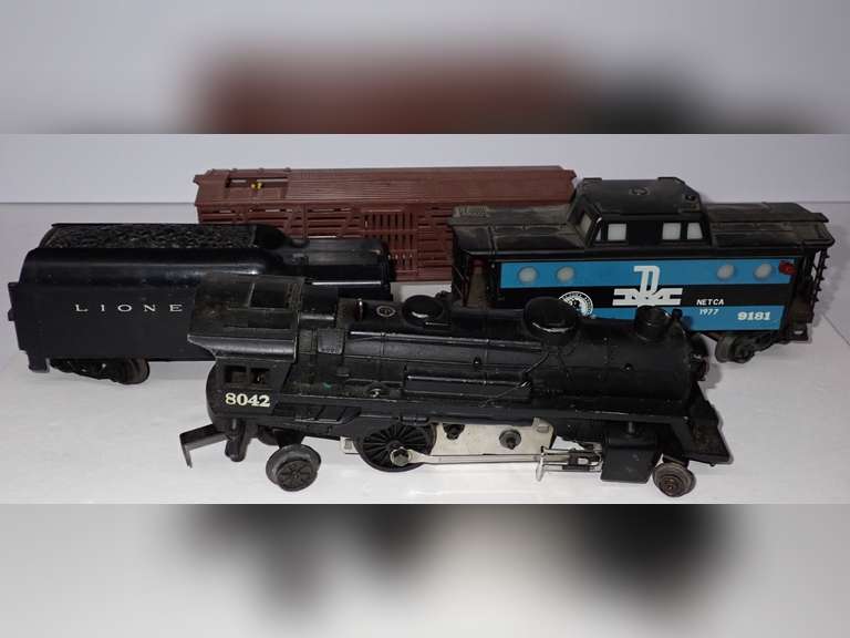 Vintage Lionel Model Train Cars image