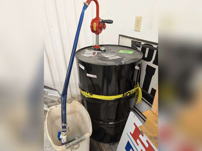 55 GALLON DRUM AND TRANSFER PUMP image